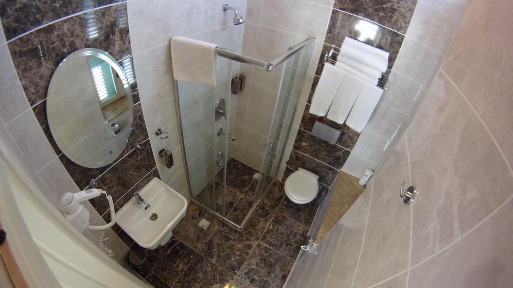Cundada Hotel Айвалык Экстерьер фото