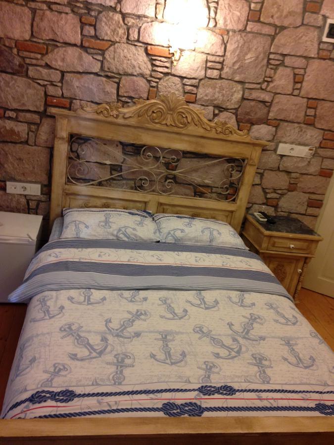 Cundada Hotel Айвалык Экстерьер фото
